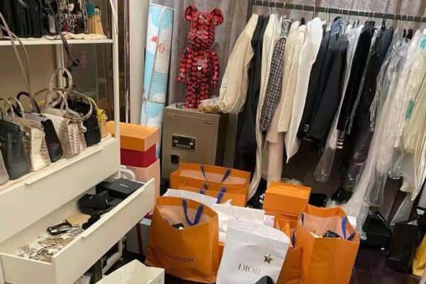 辛集市回收一线品牌衣服